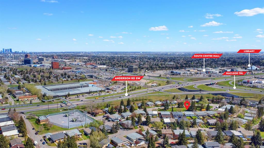 11741 Canfield Road SW, Calgary, Alberta, T2W 1J6