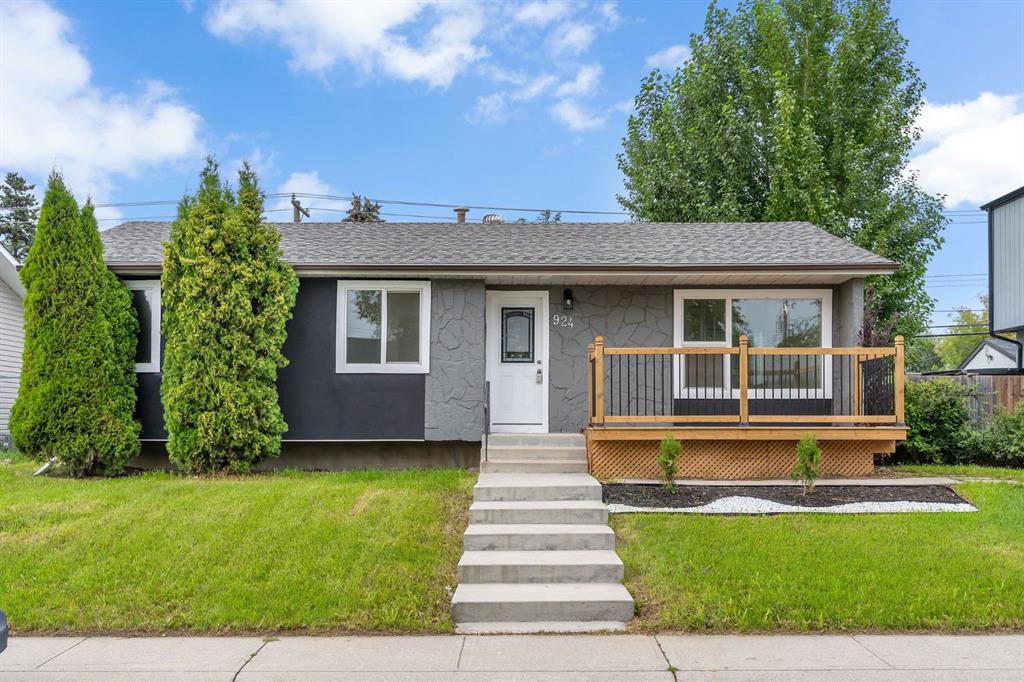 924 Pensdale Crescent SE, Calgary, Alberta, T2A 2G1