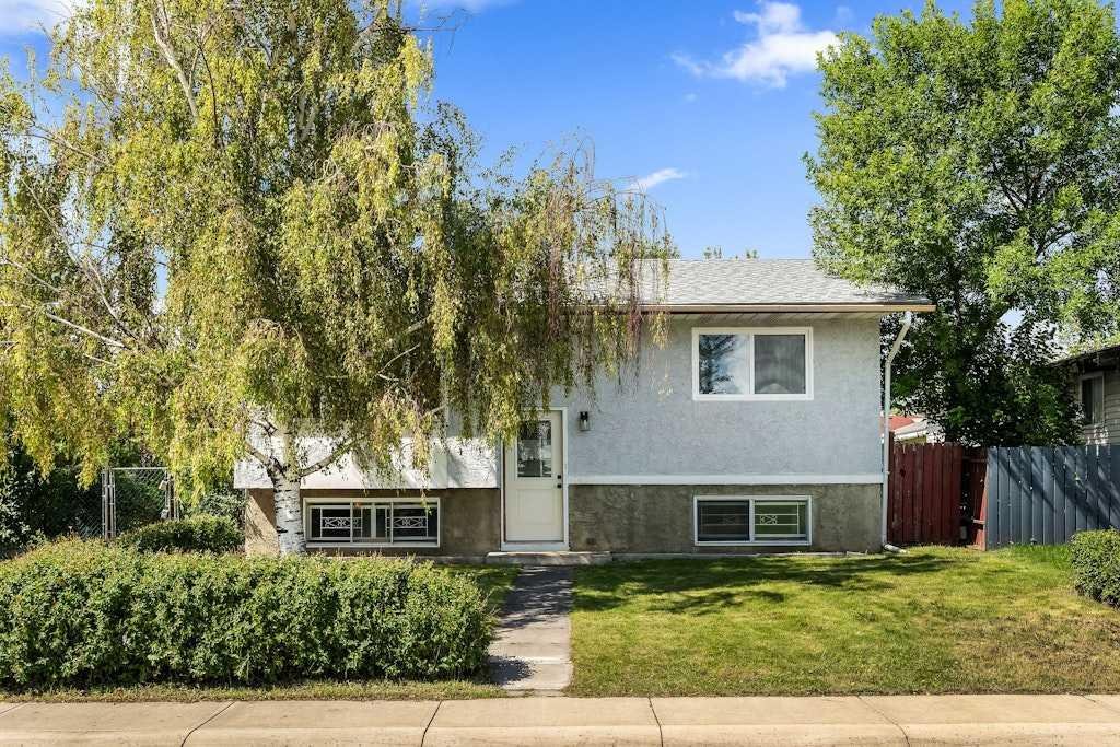856 Rundlecairn Way NE, Calgary, Alberta, T1Y 2R7