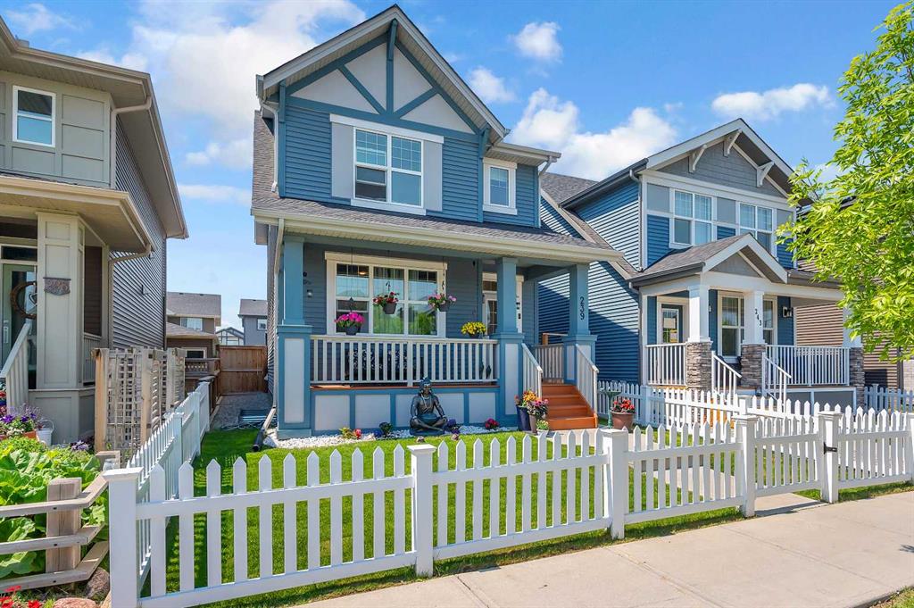 239 Sundown Road, Cochrane, Alberta, T4C 2R3