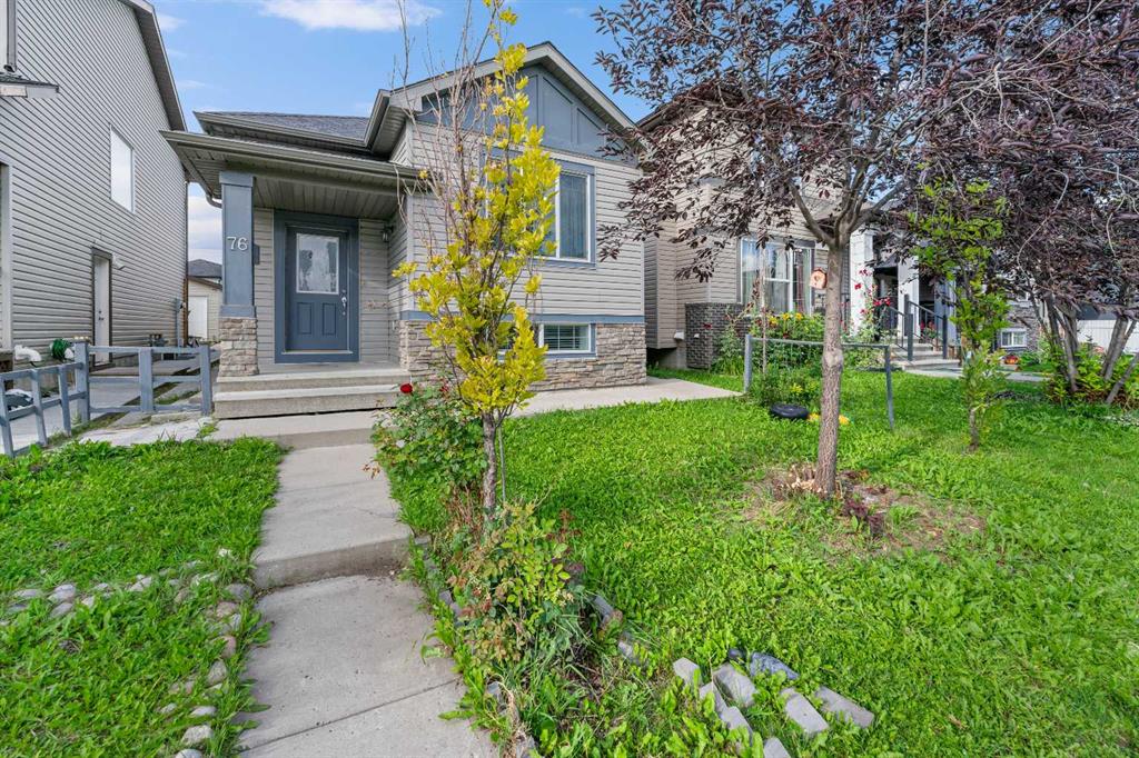 76 Saddlebrook Circle NE, Calgary, Alberta, T3J 0K3