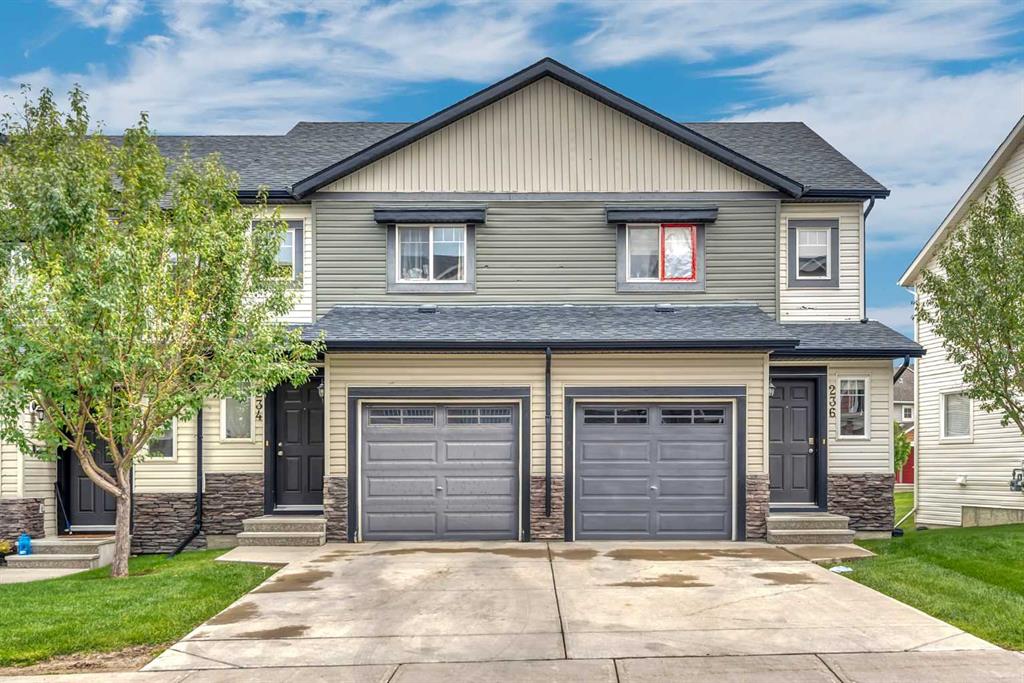 236 Pantego Lane NW, Calgary, Alberta, T3K 0T1