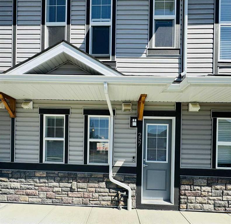 257 Legacy Common SE, Calgary, Alberta, T2X 4H9