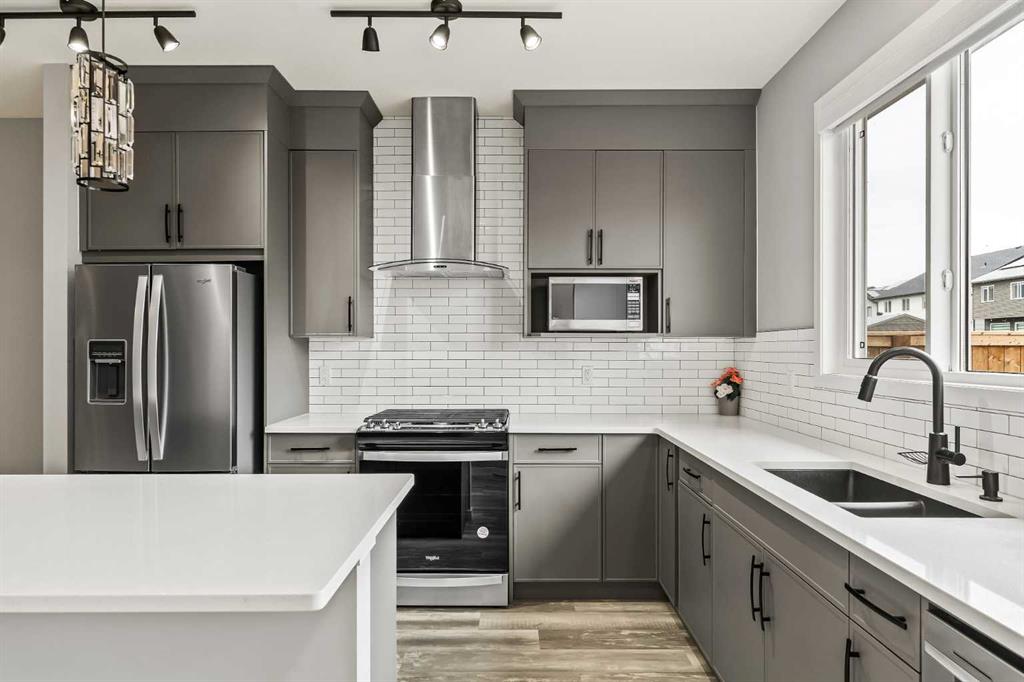 121 Setonstone Green SE, Calgary, Alberta, T3M 3R9