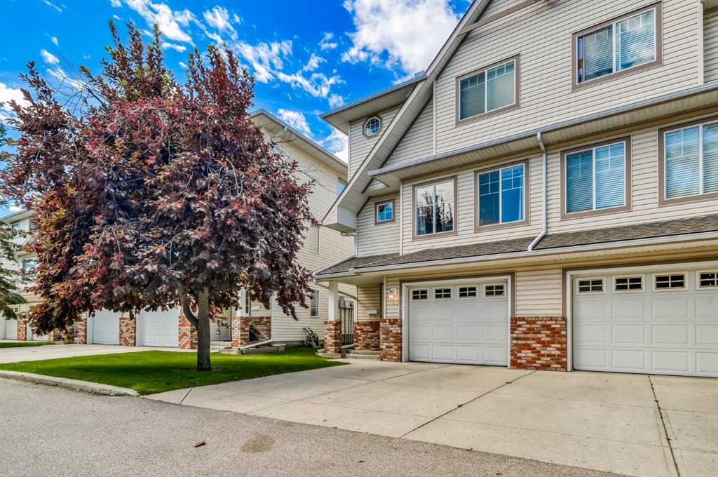 22 Country Hills Cove NW, Calgary, Alberta, T3K 5G8