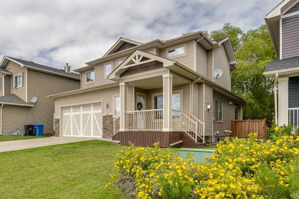 812 Stonehaven Drive, Carstairs, Alberta, T0M 0N0