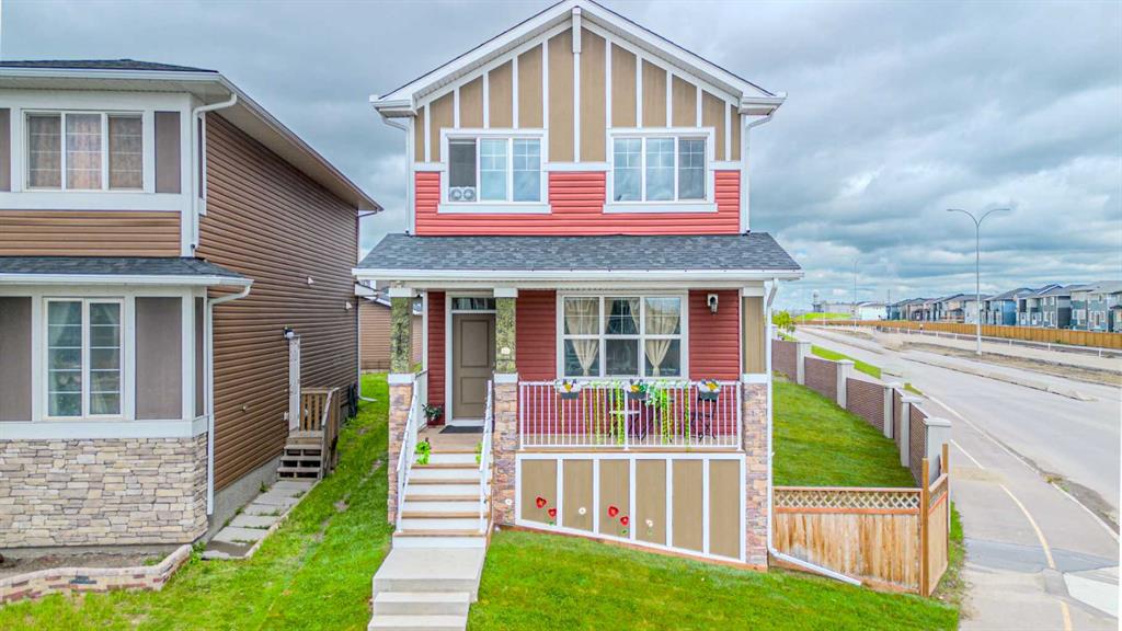 746 Redstone Drive NE, Calgary, Alberta, T3N 1K9