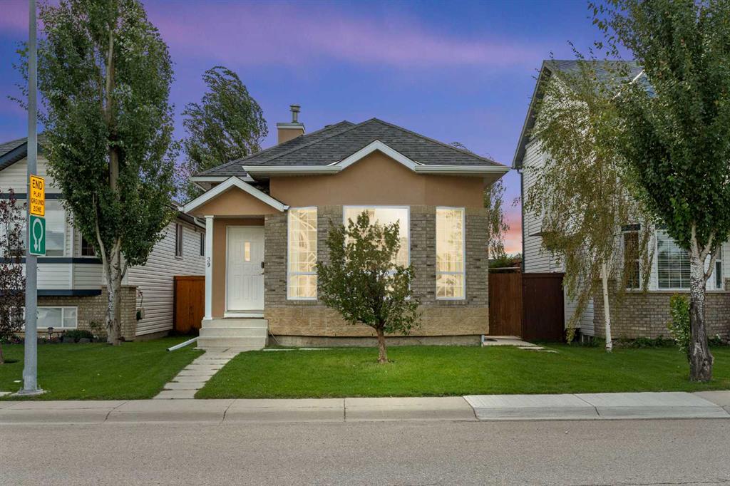 39 Saddlemont Close NE, Calgary, Alberta, T3J 4V1