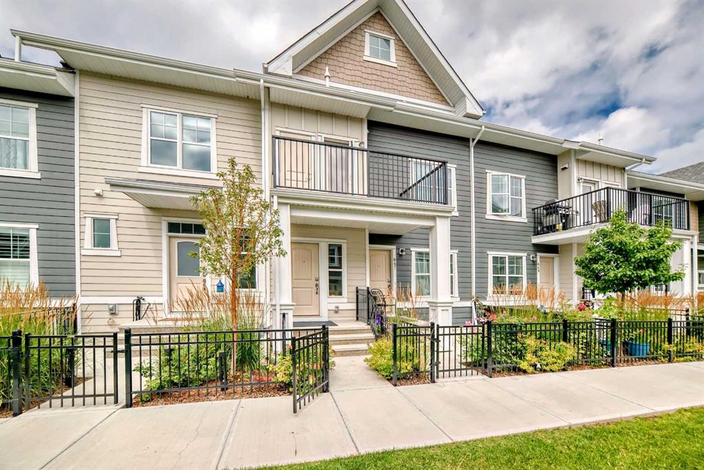 645 Cranbrook SE, Calgary, Alberta, T3M 2V5