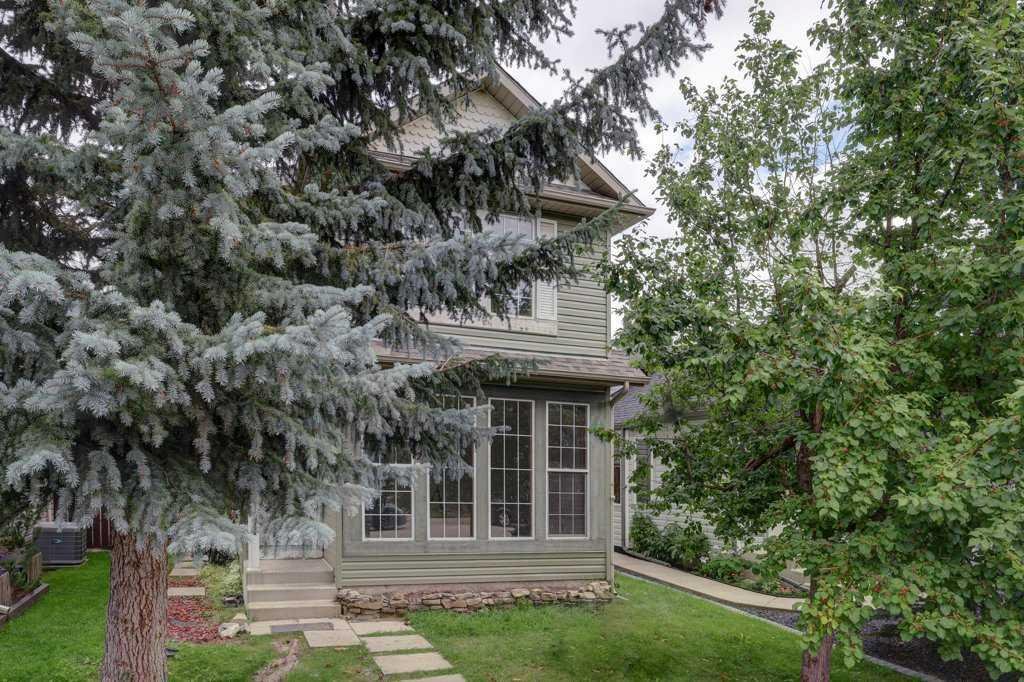 223 Covington Road NE, Calgary, Alberta, T3K4G1