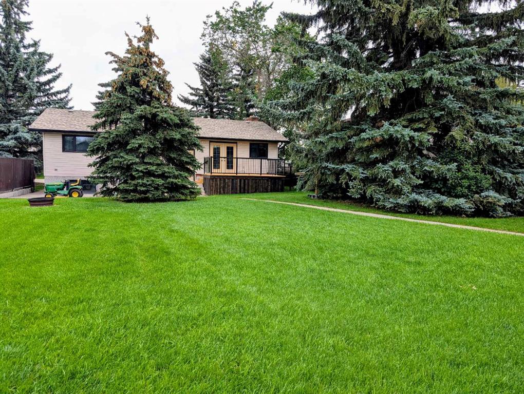 671 Wallace Drive, Carstairs, Alberta, T0M0N0