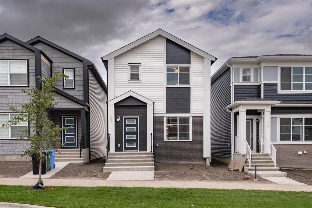 52 Lewiston Drive NE, Calgary, Alberta, T3P 2J5
