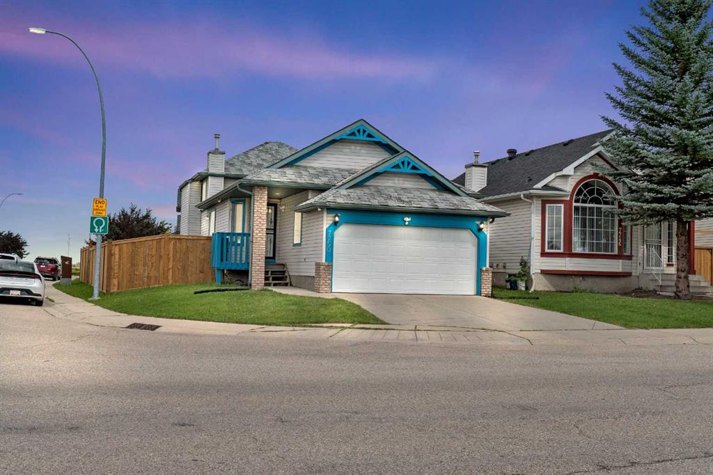 7750 Laguna Way NE, Calgary, Alberta, T1Y 7G8
