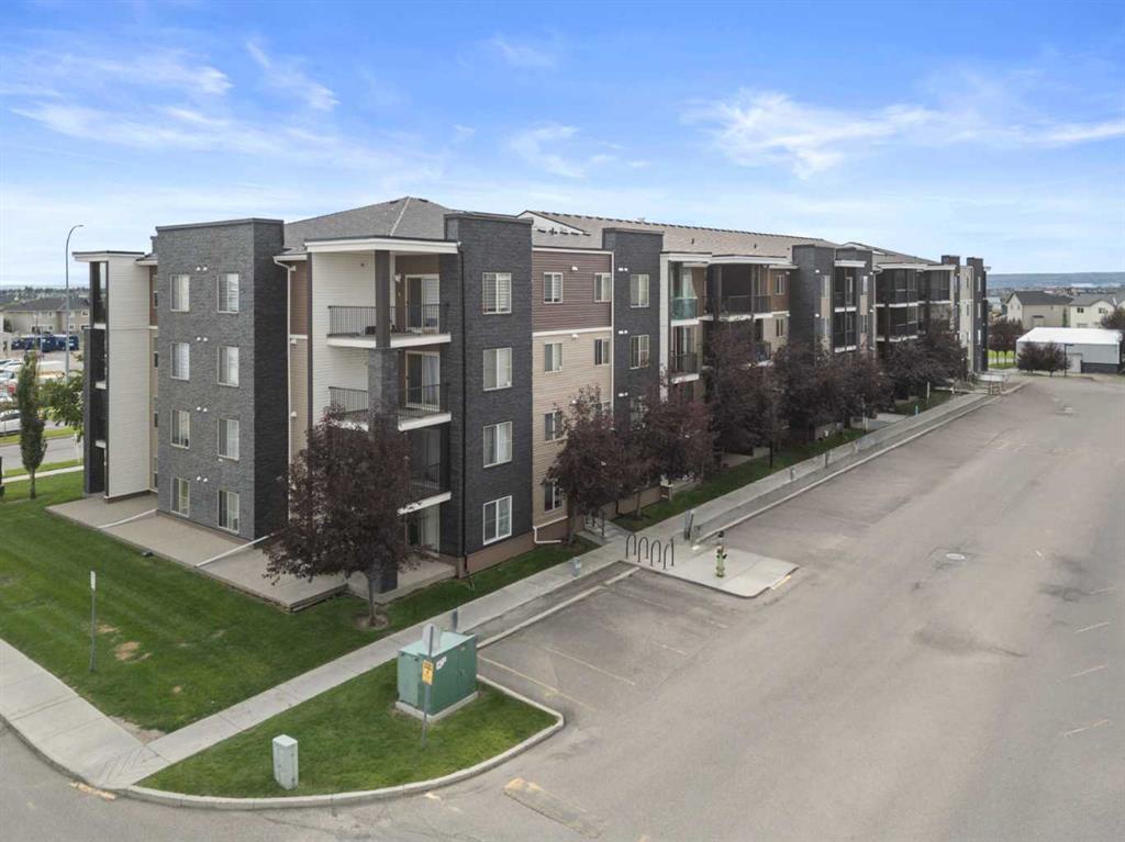 #204 7130 80 Avenue NE, Calgary, Alberta, T3J 0N5
