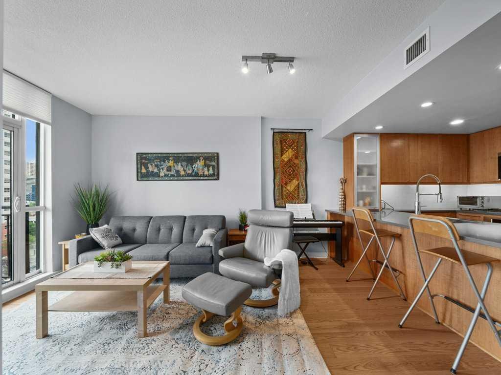 #603 1118 12 Avenue SW, Calgary, Alberta, T2R 0P4