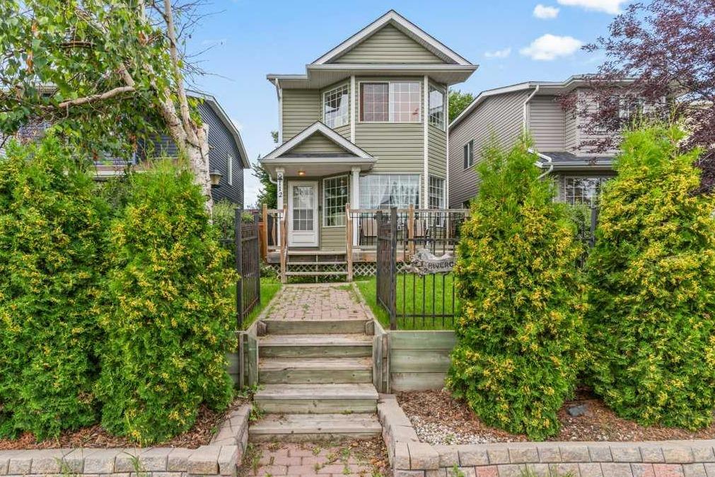 112 Rivercrest Circle SE, Calgary, Alberta, T2C 4G4
