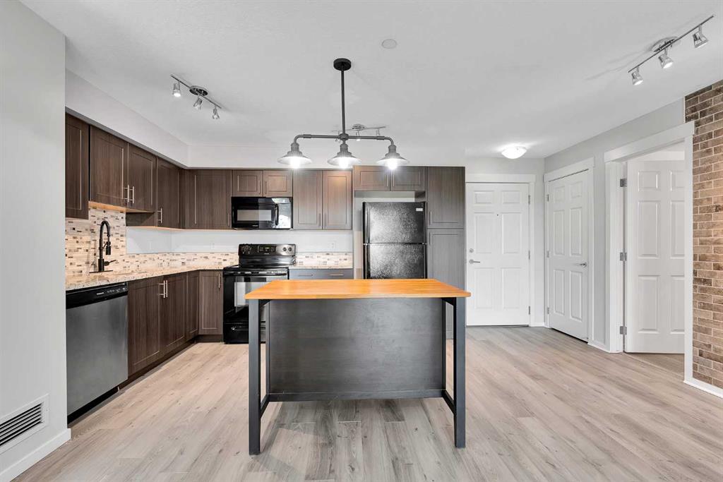#4106 99 Copperstone Park SE, Calgary, Alberta, T2Z 5C9