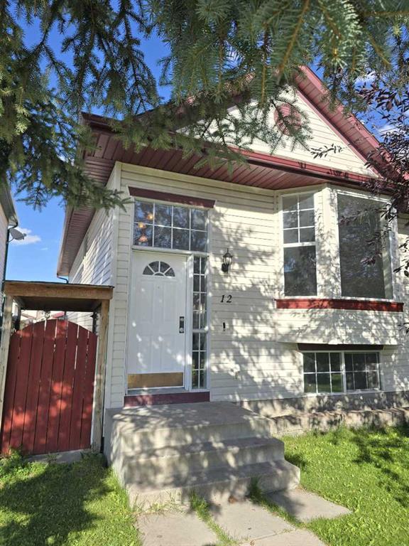 12 tarington Manor, Calgary, Alberta, T3J 4N2