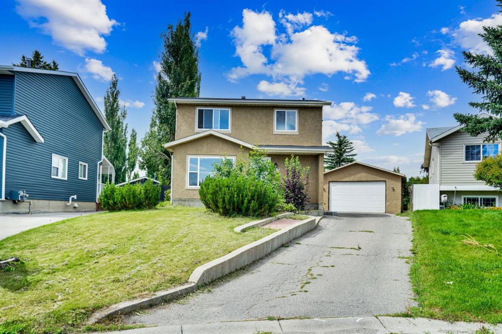 243 Castlebrook Road NE, Calgary, Alberta, T3J 2C5