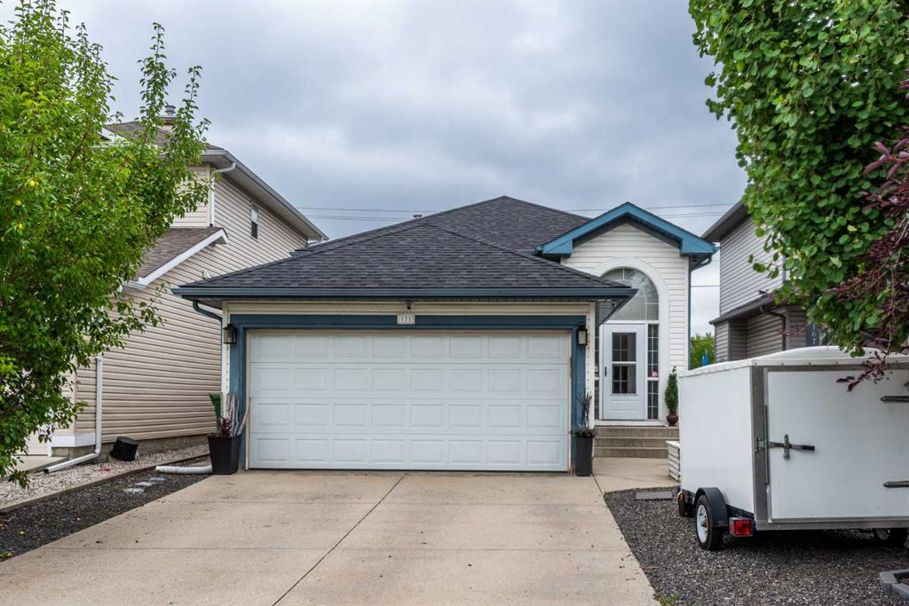 171 Bridlewood Circle SW, Calgary, Alberta, T2Y 3L1