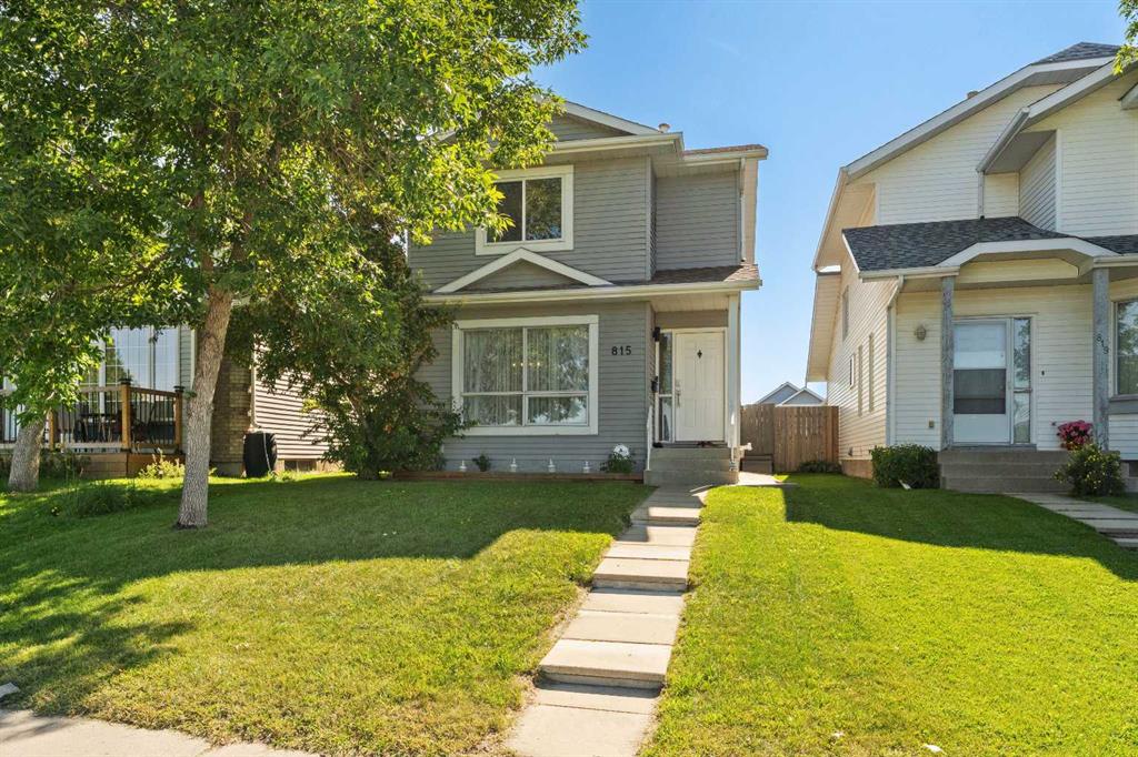 815 Erin Woods Drive SE, Calgary, Alberta, T2B 3E7