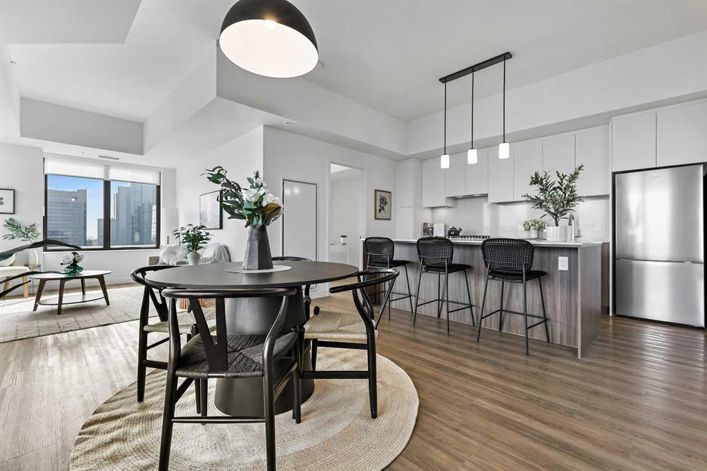 #1701 730 2 Avenue SW, Calgary, Alberta, T2P 1R8