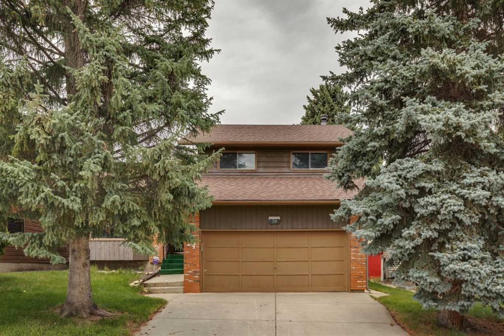 24 Strathcona Close SW, Calgary, Alberta, T3H 1L3