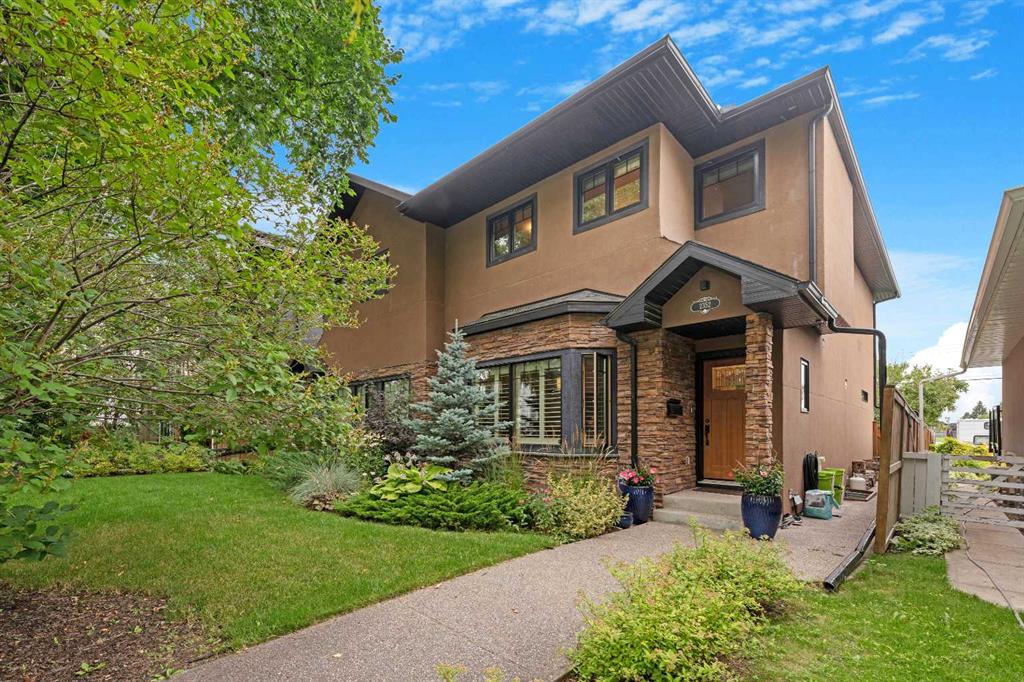 2352 22 Street NW, Calgary, Alberta, T2M 3W4
