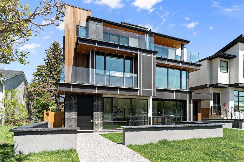 726 25 Avenue NW, Calgary, Alberta, T2M 2B2