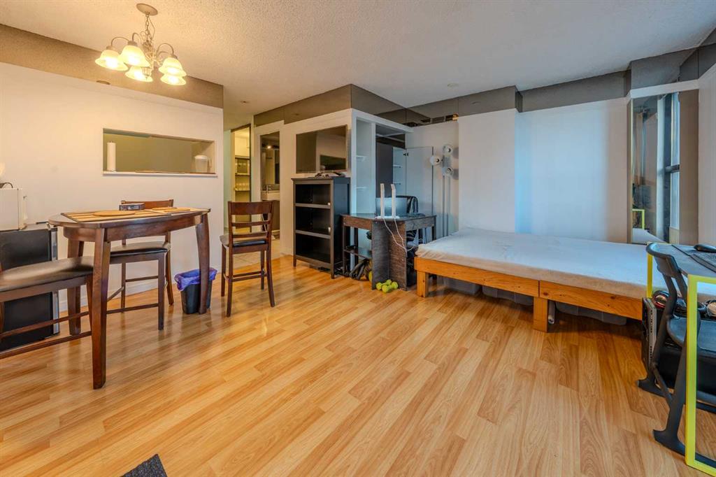 #1209 108 3 Avenue SW, Calgary, Alberta, T2P 0E7