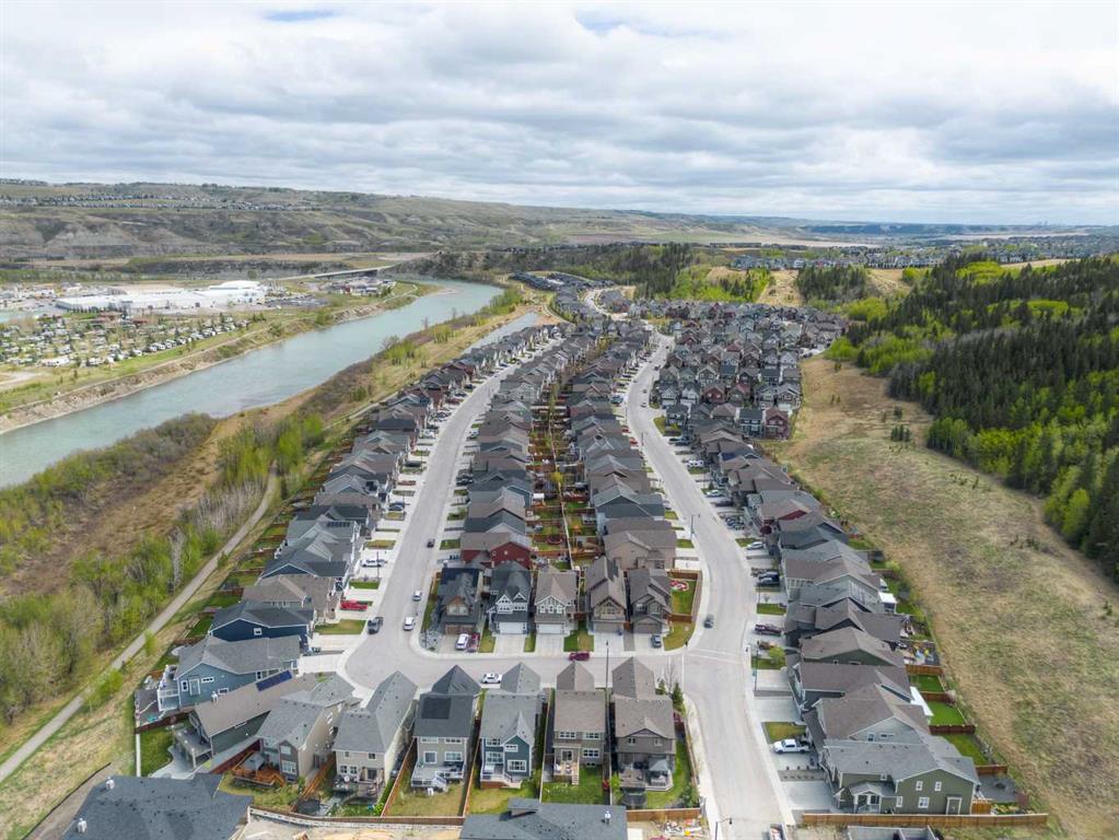 218 Riviera View, Cochrane, Alberta, T4C 0Z2