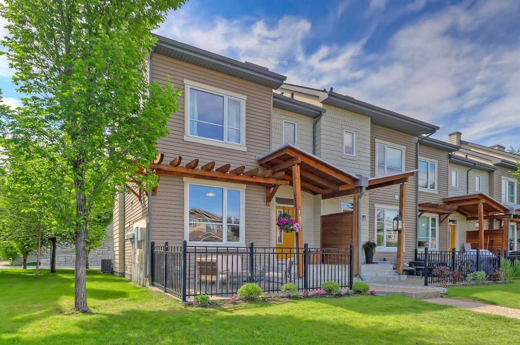 13 Chapalina Square SE, Calgary, Alberta, T2X 0J4