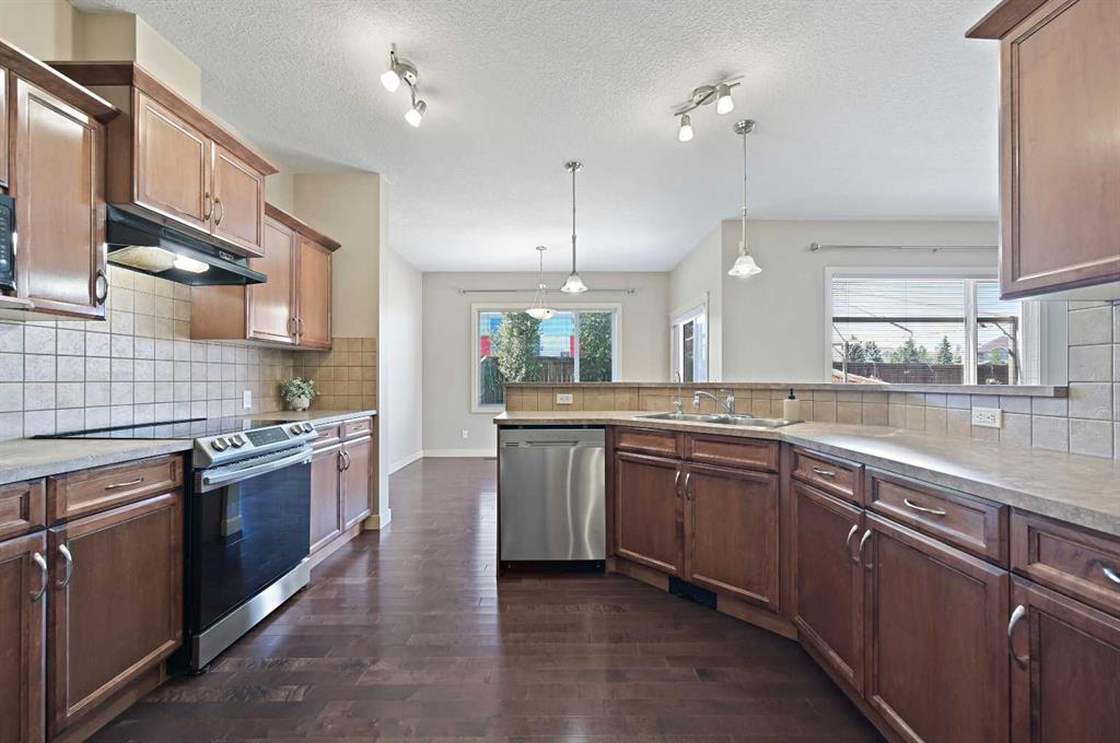 229 Bridlerange Place SW, Calgary, Alberta, T2Y 0K8