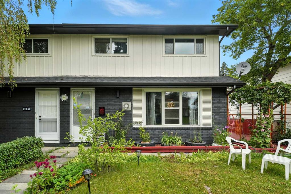 3209 Doverville Crescent SE, Calgary, Alberta, T2B 1V1
