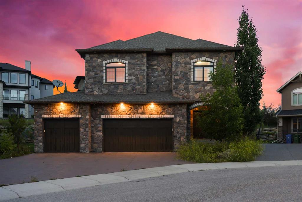 24 Fortress Court SW, Calgary, Alberta, T3H 0T8
