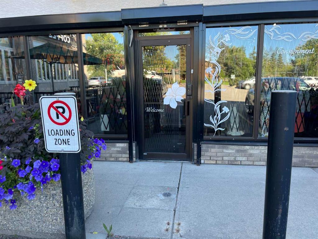 123 Trail SW, Calgary, Alberta, T2V1K2