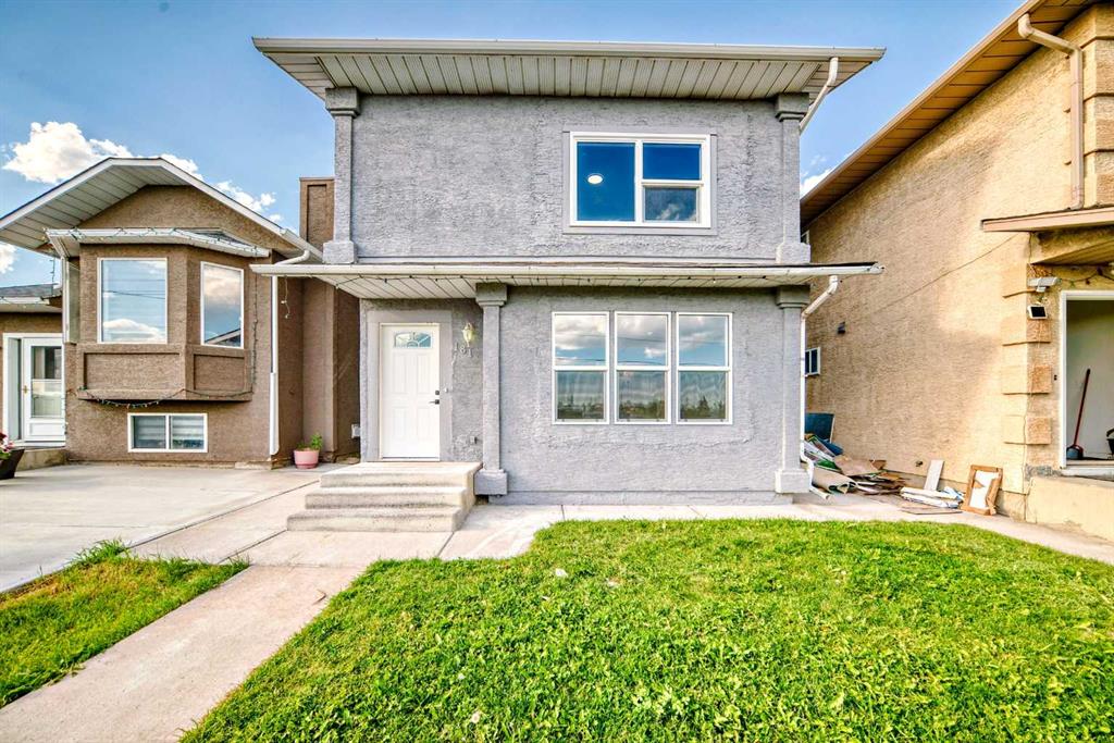 181 Martinglen Way NE, Calgary, Alberta, T3J 3L1