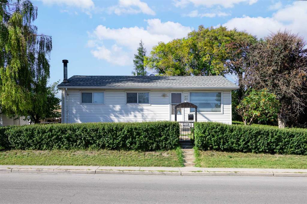 3012 30 Avenue SE, Calgary, Alberta, T2B 0G7