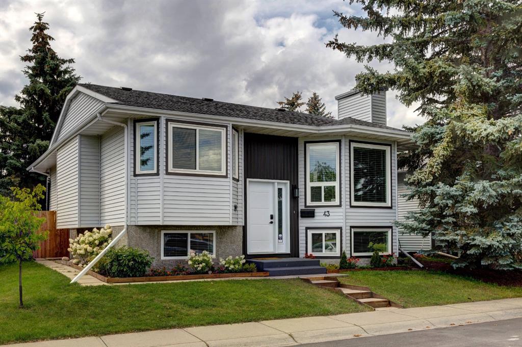 43 Mckinley Way SE, Calgary, Alberta, T2Z 1V6