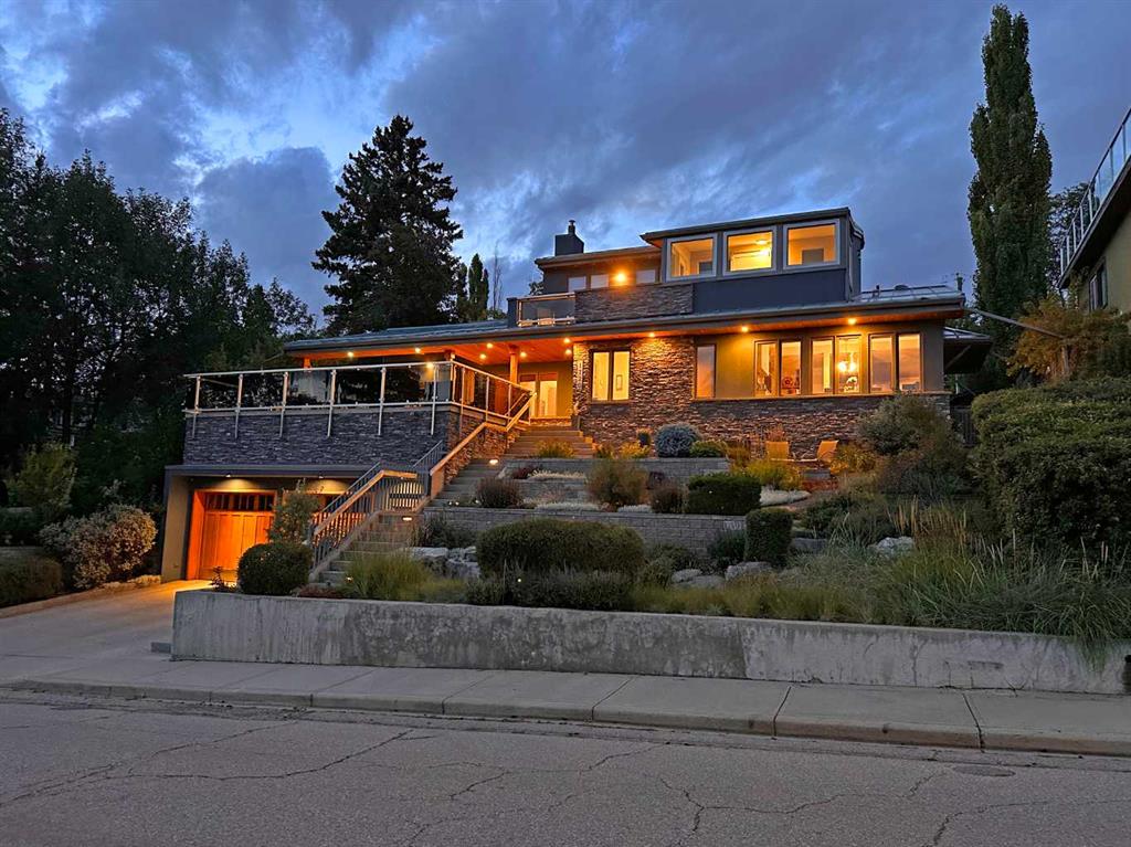 1720 12 Avenue NW, Calgary, Alberta, T2N 1J2
