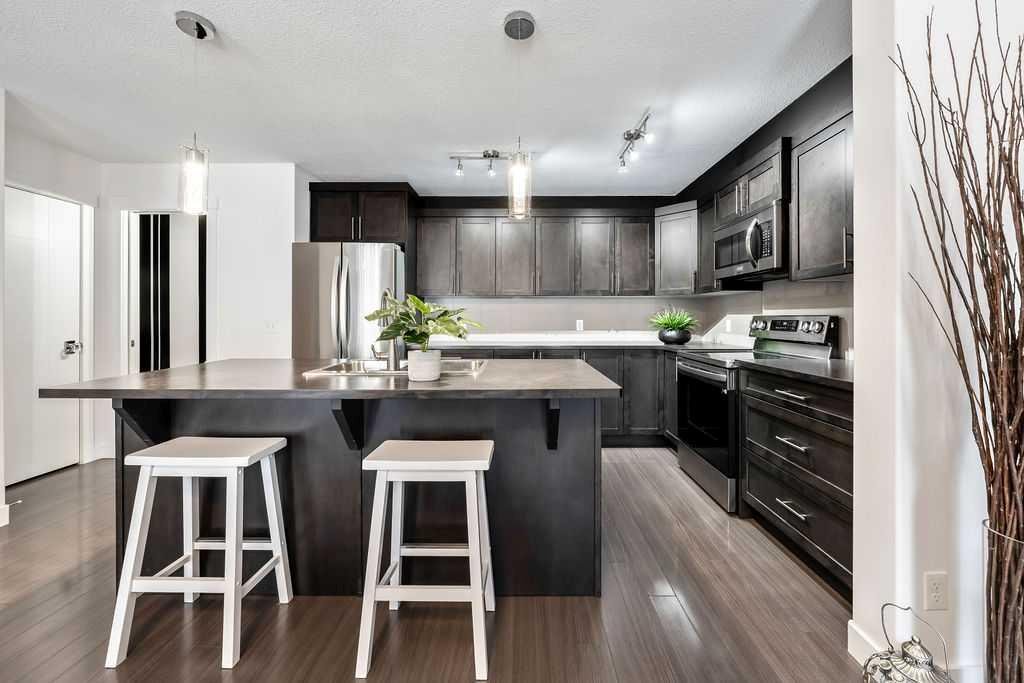 308 Redstone View, Calgary, Alberta, T3N 0M9