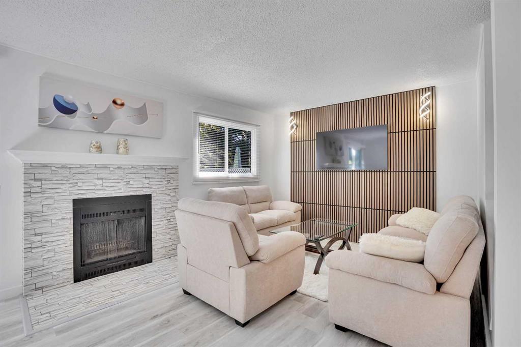 #95 200 Shawnessy Drive SW, Calgary, Alberta, T2Y 1G8