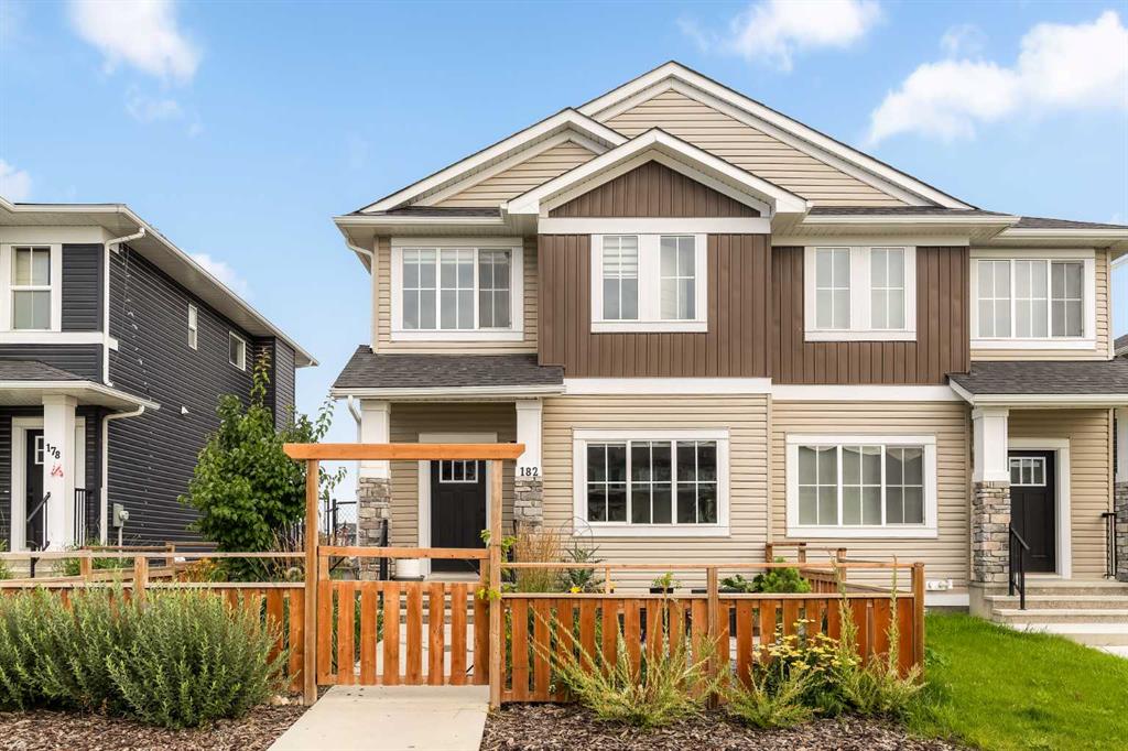 182 River Heights Drive, Cochrane, Alberta, T4C 2V1
