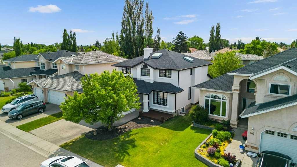 54 Mckenzie Lake Manor SE, Calgary, Alberta, T2Z 1Y2