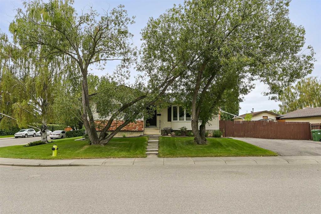 1860 Lysander Crescent SE, Calgary, Alberta, T2C 1M3