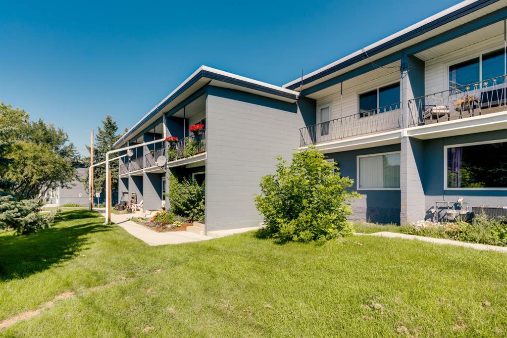 #114 2211 19 Street NE, Calgary, Alberta, T2E 4Y5