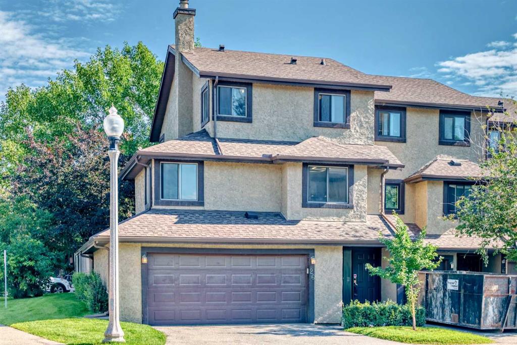 26 Glamis Gardens SW, Calgary, Alberta, T3E 6S4