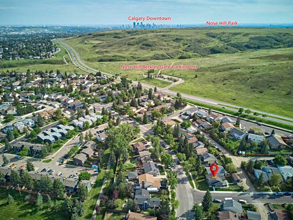 1371 BERKLEY Drive NW, Calgary, Alberta, T3K 1T4