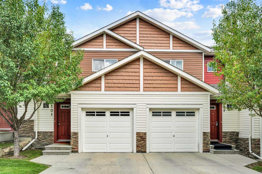 101 Pantego Lane NW, Calgary, Alberta, T3K0T1
