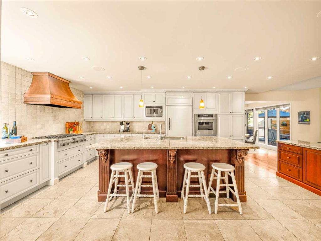2716 Carleton Street SW, Calgary, Alberta, T2T 3K9